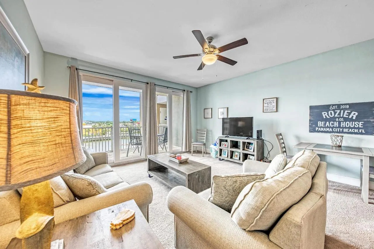 On The 3-D Floor, Laketown 324 - Large 2 Bd , Great Views And Amenities Panama City Beach Semesterbostad