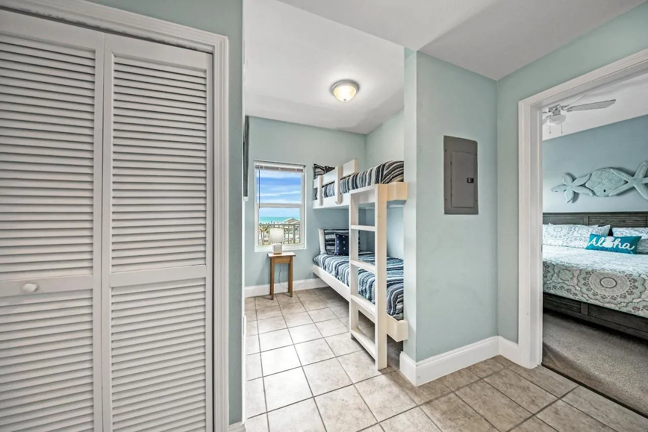 On The 3-D Floor, Laketown 324 - Large 2 Bd , Great Views And Amenities Panama City Beach