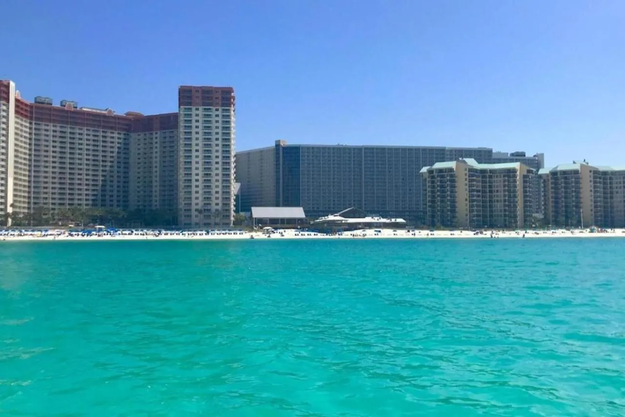 On The 3-D Floor, Laketown 324 - Large 2 Bd , Great Views And Amenities Panama City Beach Semesterbostad