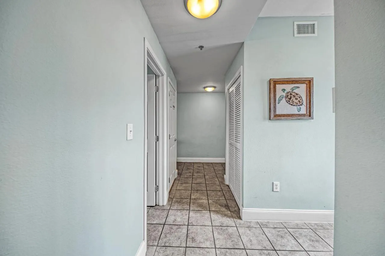 On The 3-D Floor, Laketown 324 - Large 2 Bd , Great Views And Amenities Panama City Beach Semesterbostad
