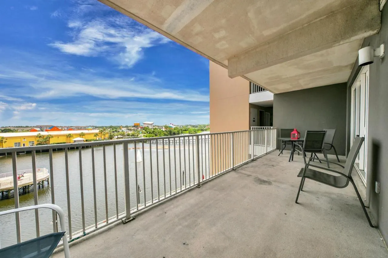 On The 3-D Floor, Laketown 324 - Large 2 Bd , Great Views And Amenities Panama City Beach Holiday home